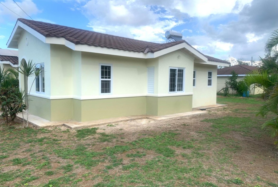 Fourth image of Lot 142 Holland Estate in Martha Brae, Trelawny, Jamaica - property is For Rent