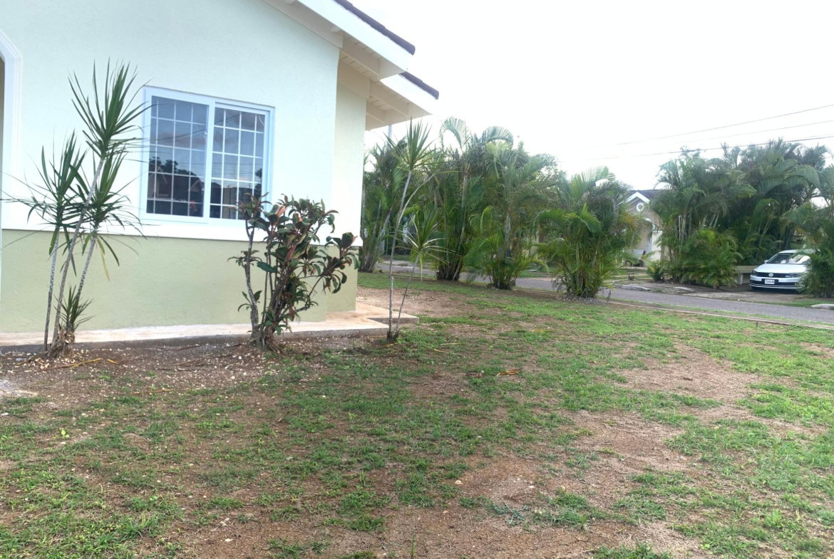 Fifth image of Lot 142 Holland Estate in Martha Brae, Trelawny, Jamaica - property is For Rent