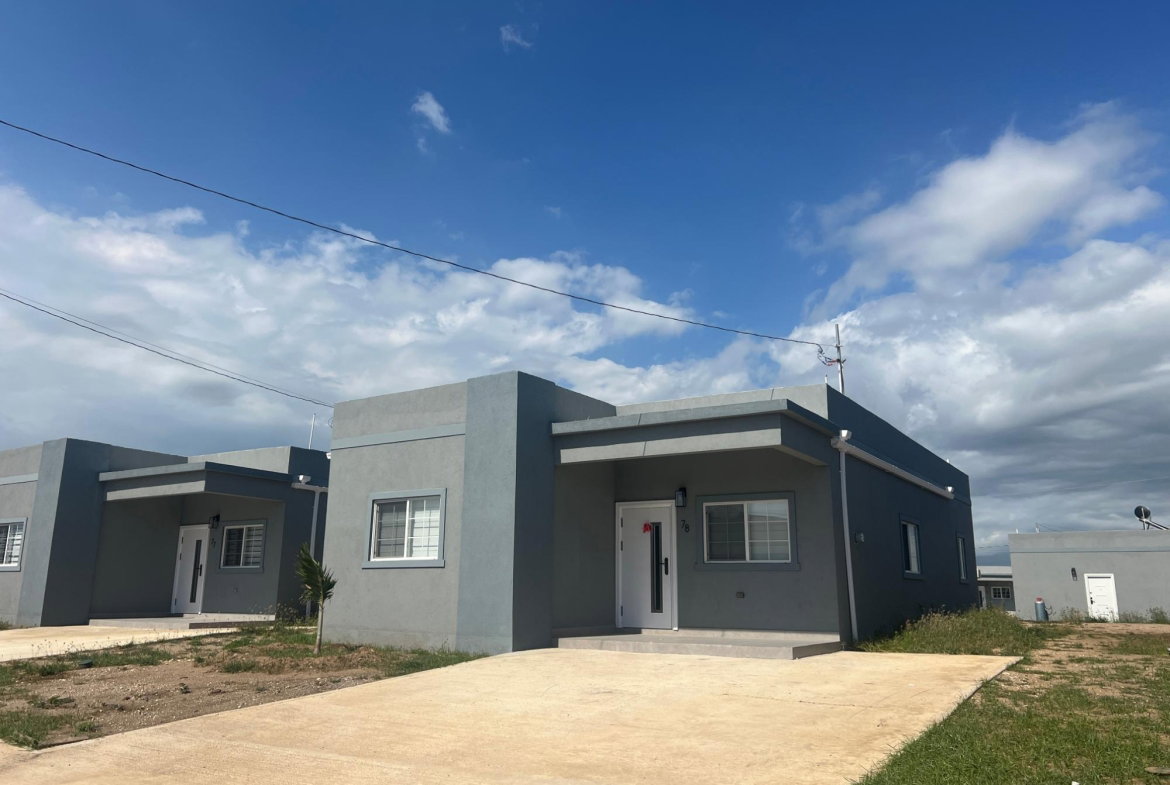 Fifth image of d 78- Petrona Avenue in Caymanas Estates, St. Catherine, Jamaica - property is For Rent