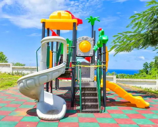 Fourteenth image of 33- Pyramid Point in Breadnut Hill, St. Ann, Jamaica - property is For Rent