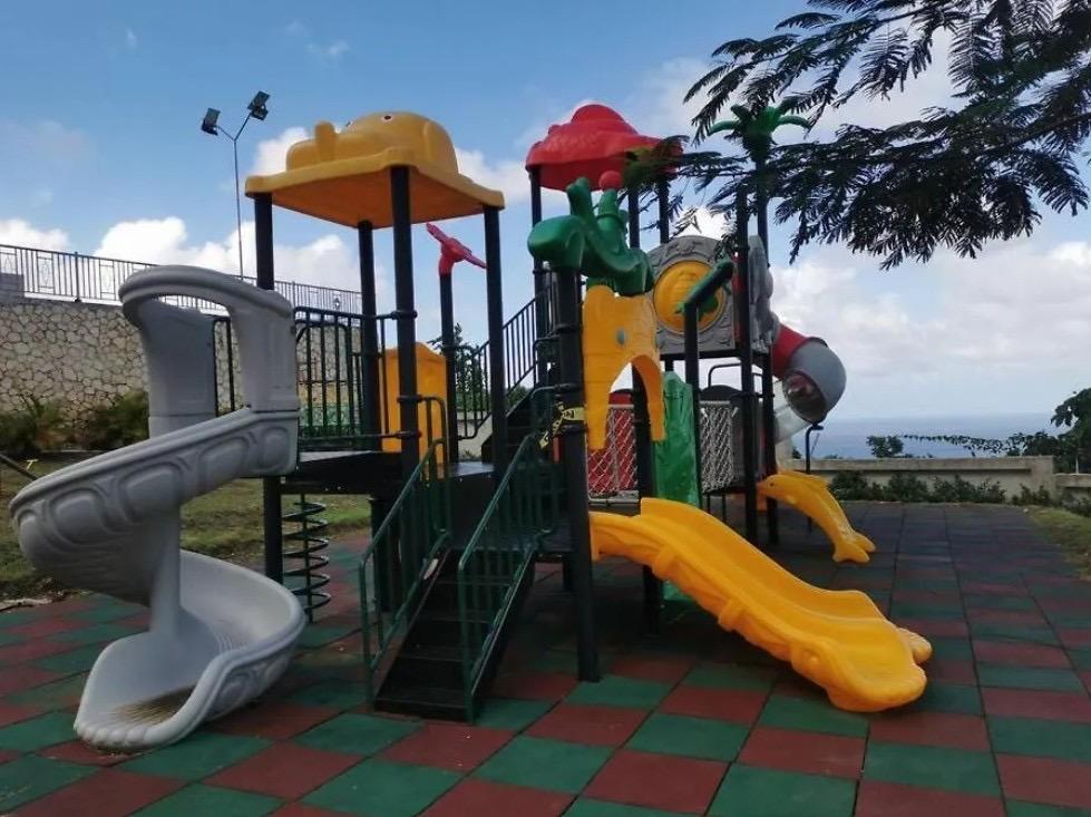 Fifteenth image of 33- Pyramid Point in Breadnut Hill, St. Ann, Jamaica - property is For Rent