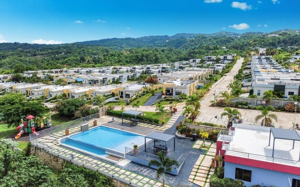 Twenty-Sixth image of 33- Pyramid Point in Breadnut Hill, St. Ann, Jamaica - property is For Rent