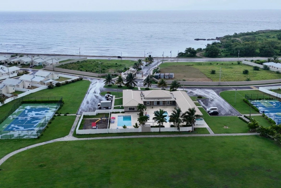 Ninth image of 84 Oceanpointe in Point, Hanover, Jamaica - property is For Sale