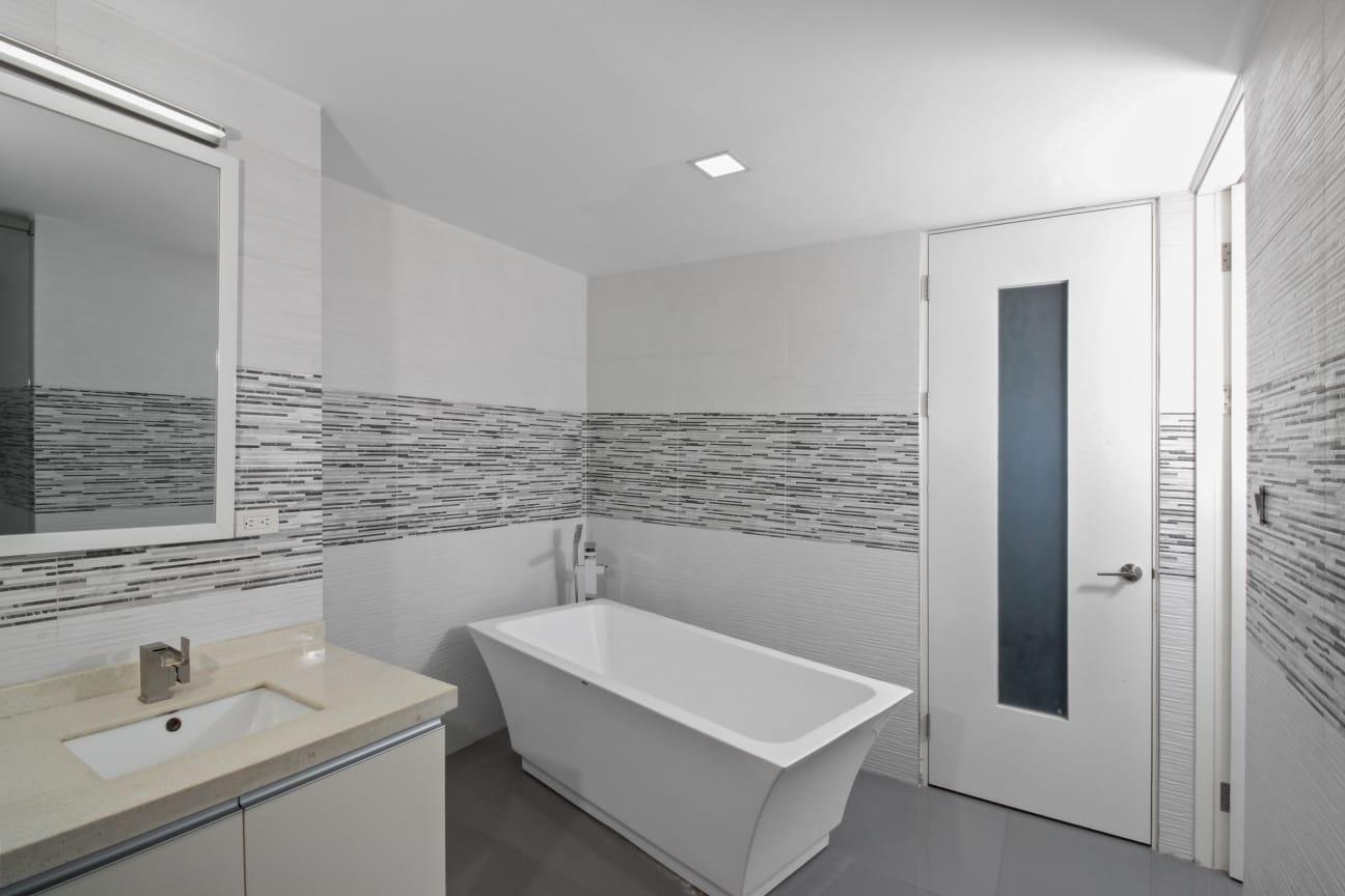 Modern-2-Bedroom-Penthouse-Apartment-for-Rent-at-20-South-Kingston-Jamaica Ninth image of 905-20 South Avenue in Kingston 10, St. Andrew, Jamaica - property is For Rent