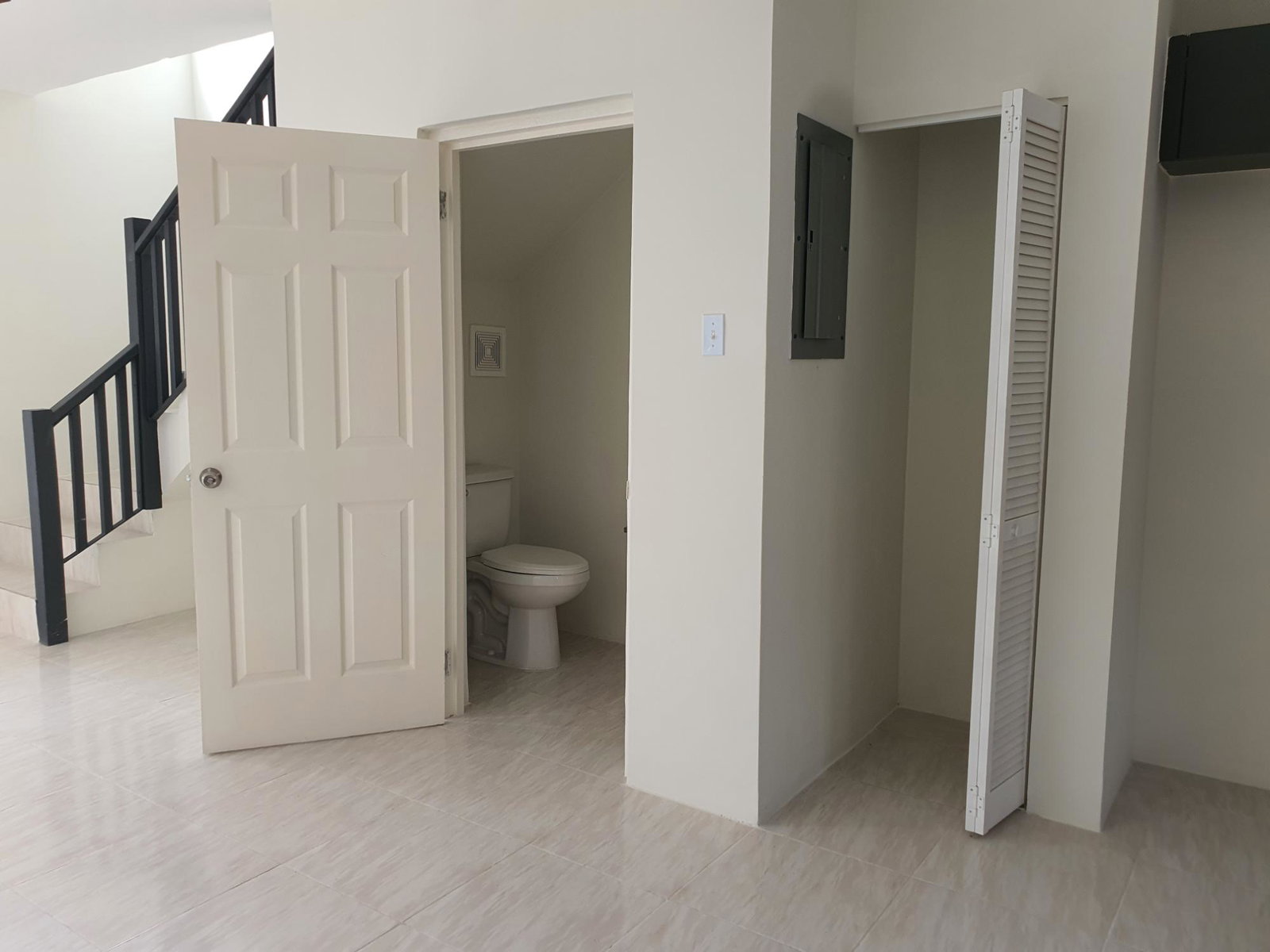 Fourteenth image of 139- Sandown Palms in Greater Portmore, St. Catherine, Jamaica - property is For Rent