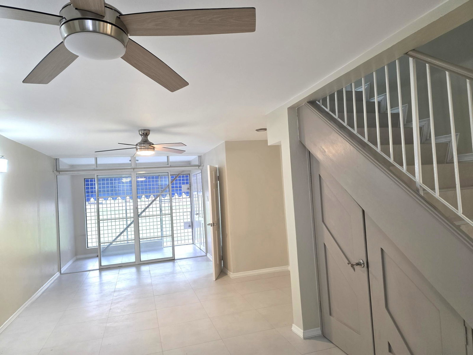 Thirteenth image of 2- 3 Broadway Road in Kingston 8, St. Andrew, Jamaica - property is For Rent