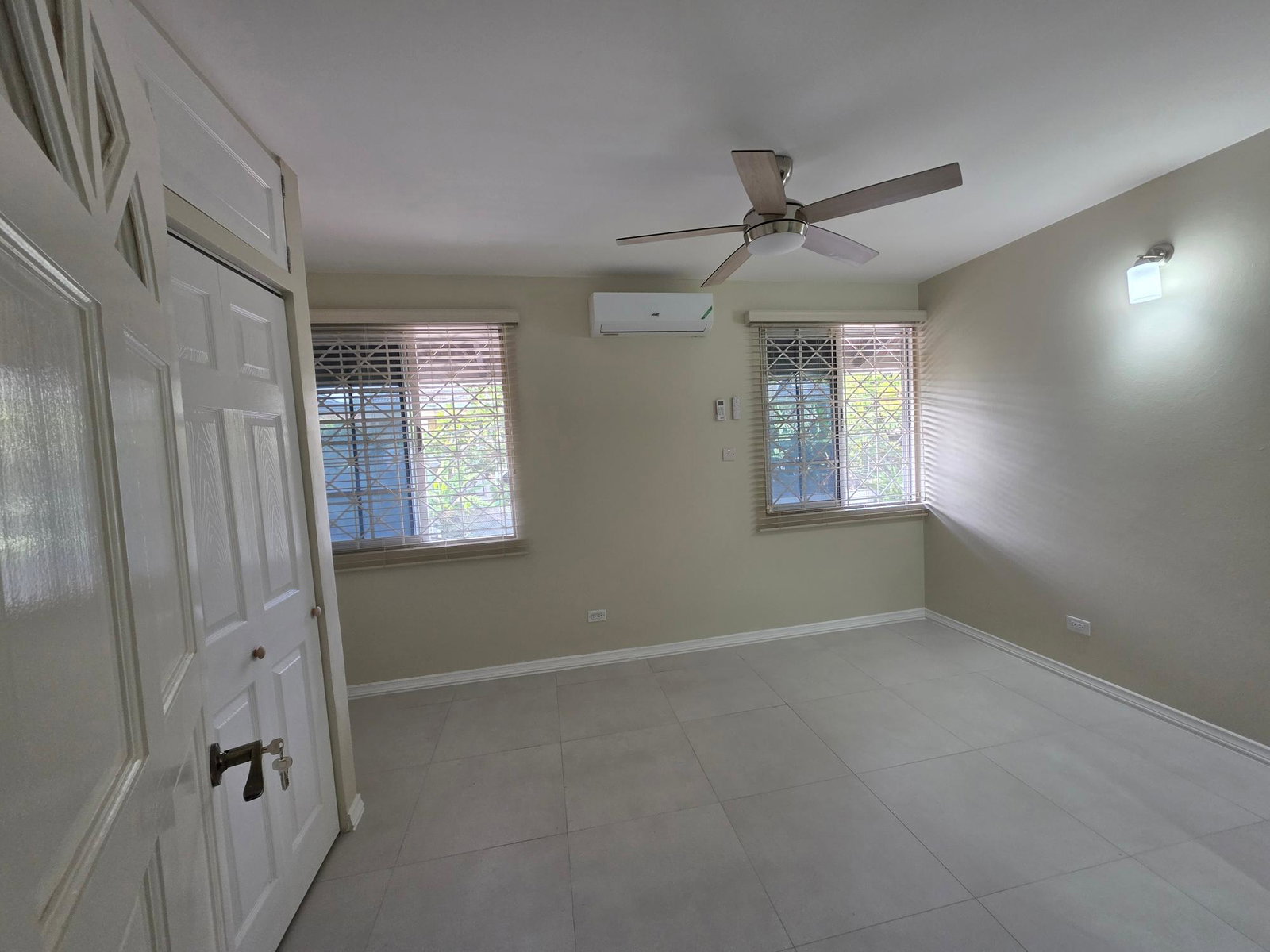 Twenty-Fifth image of 2- 3 Broadway Road in Kingston 8, St. Andrew, Jamaica - property is For Rent