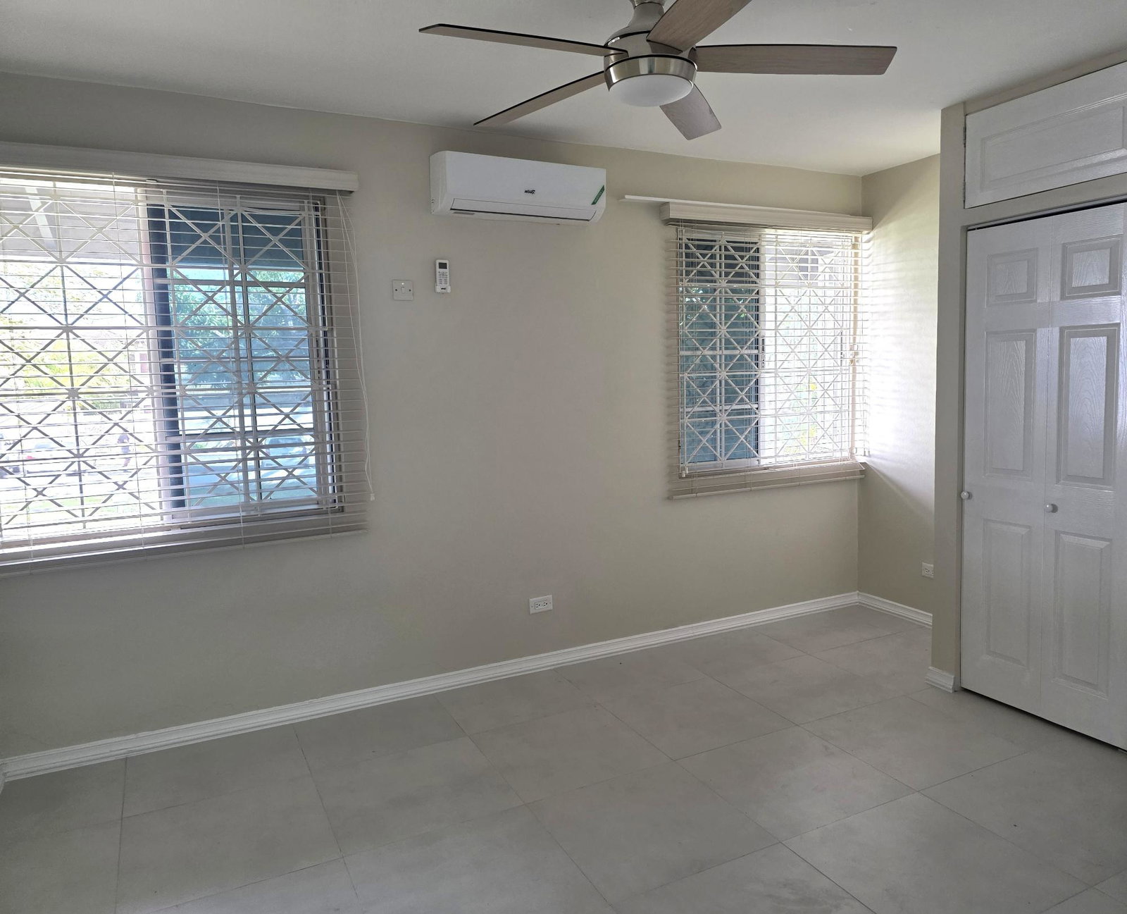 Thirtieth image of 2- 3 Broadway Road in Kingston 8, St. Andrew, Jamaica - property is For Rent