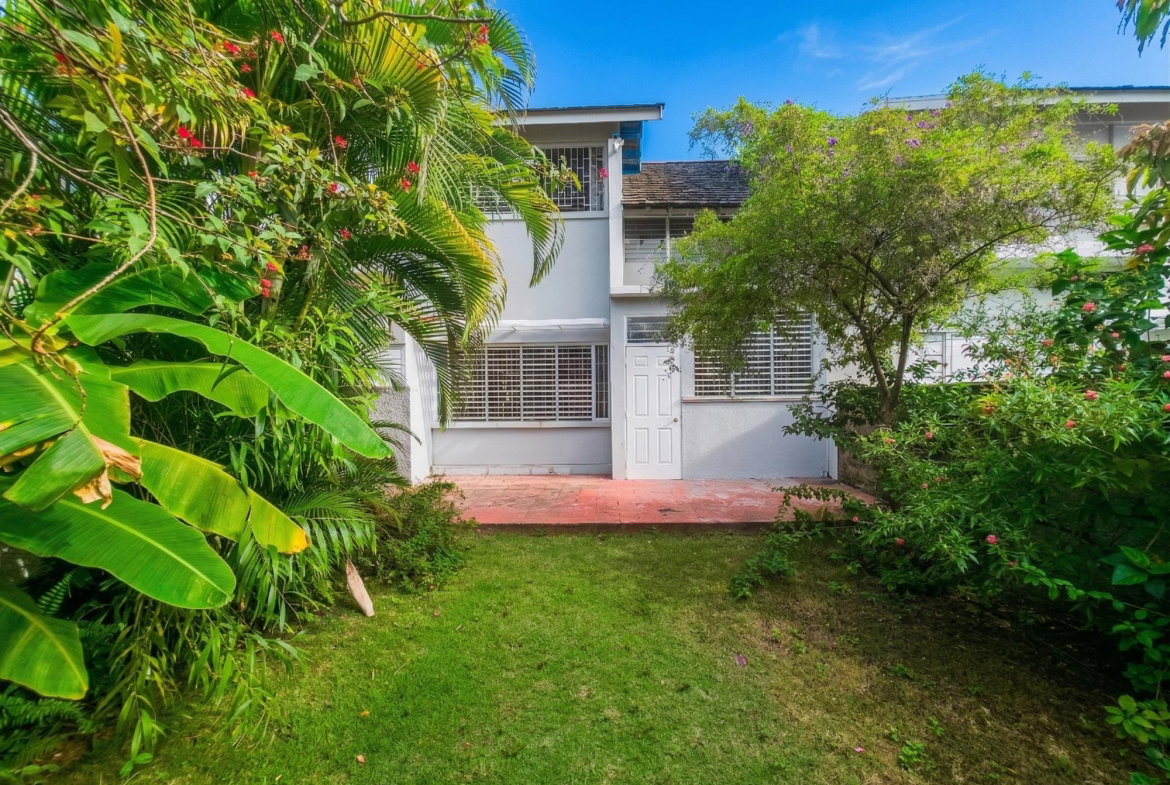 Eleventh image of 3-107 Hope Road in Kingston 6, St. Andrew, Jamaica - property is For Rent