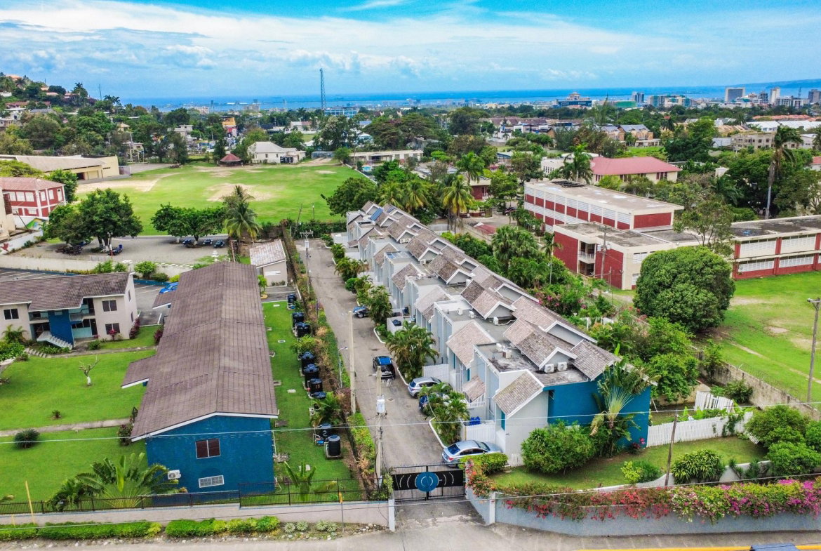 Fourteenth image of 3-107 Hope Road in Kingston 6, St. Andrew, Jamaica - property is For Rent