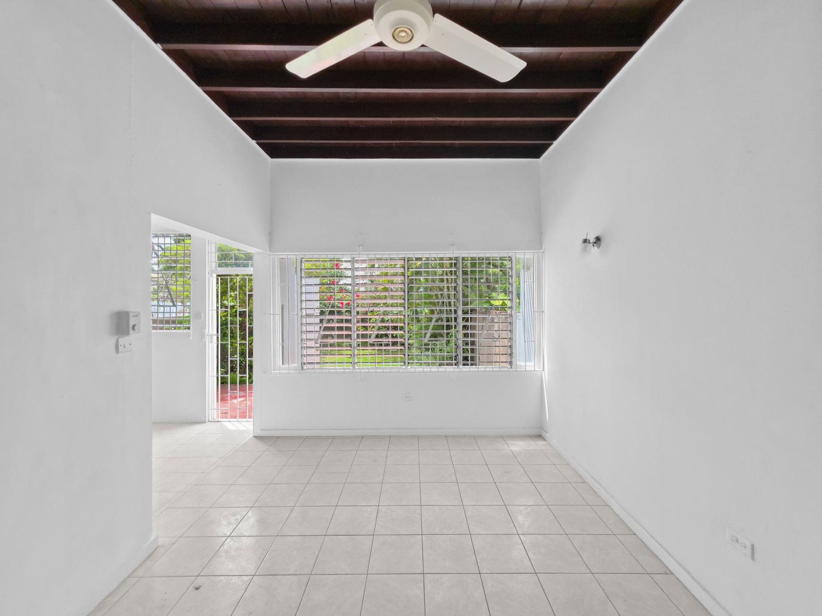 Fourth image of 3-107 Hope Road in Kingston 6, St. Andrew, Jamaica - property is For Rent