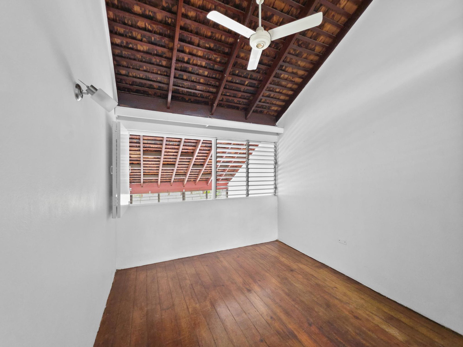 Seventh image of 3-107 Hope Road in Kingston 6, St. Andrew, Jamaica - property is For Rent