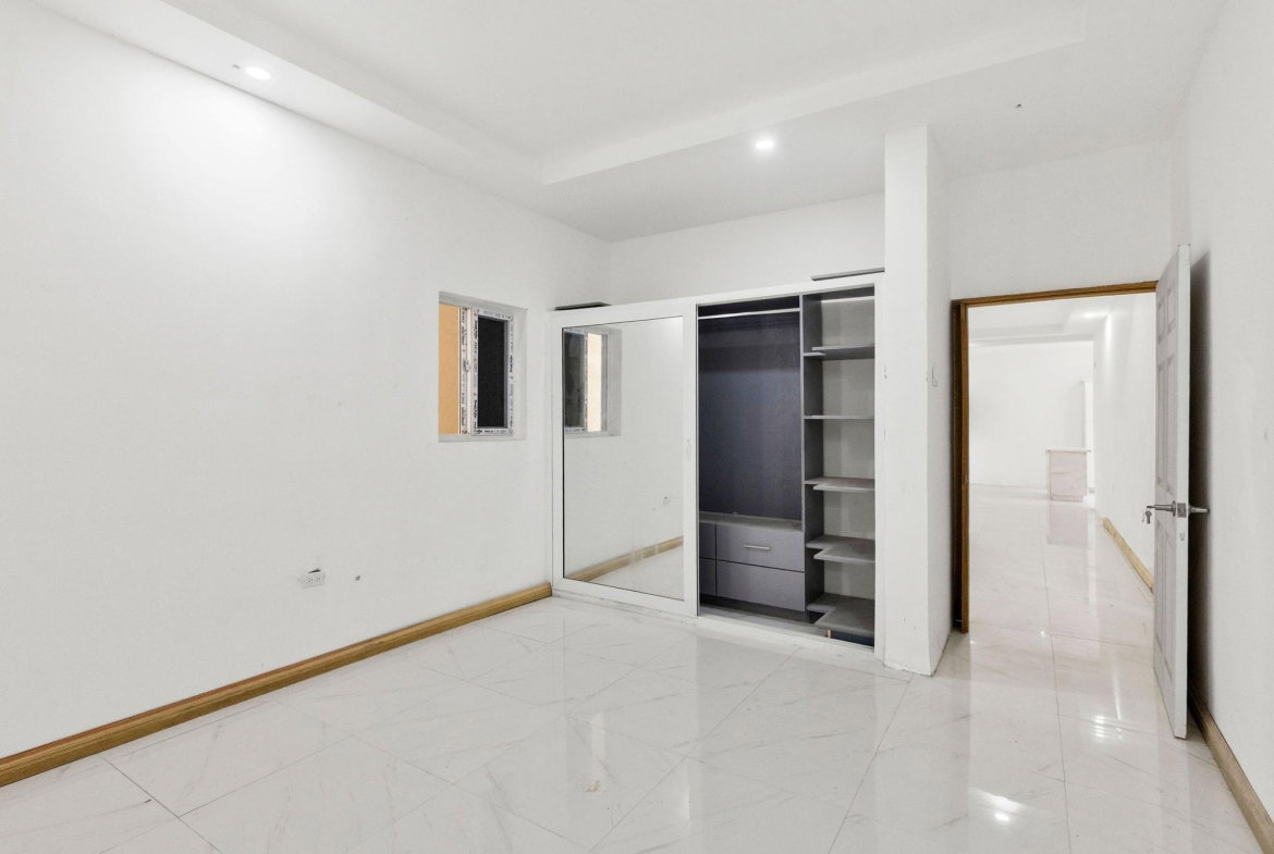 Thirteenth image of 6-18 Acadia Drive, Kgn 8 in Kingston 8, St. Andrew, Jamaica - property is For Sale