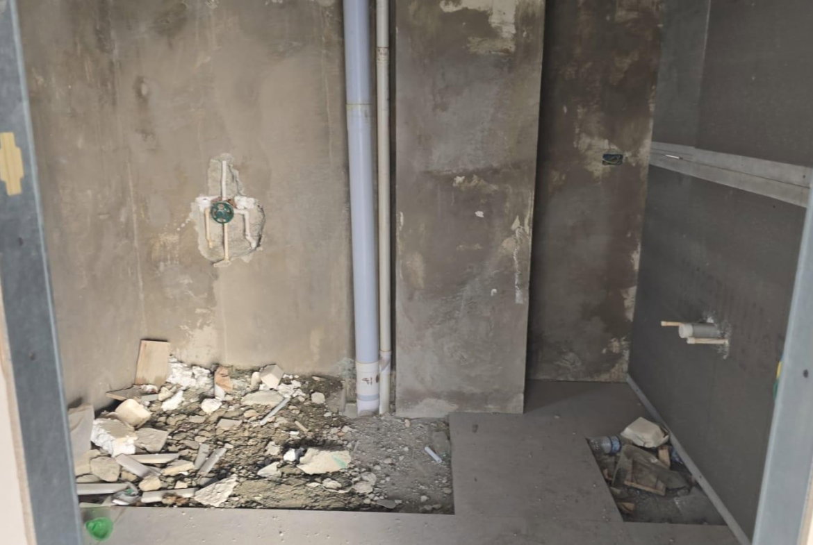 Sixteenth image of a 504-3 Central Avenue in Kingston 8, St. Andrew, Jamaica - property is For Sale