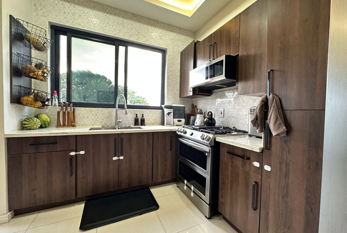 Eleventh image of 11-6 Old Church Avenue in Kingston 8, St. Andrew, Jamaica - property is For Sale