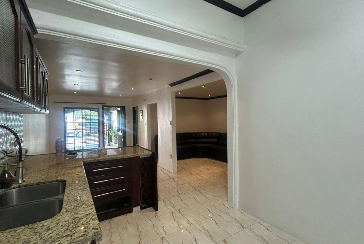 Ninth image of 7e East Aintree in East Aintree, St. Catherine, Jamaica - property is For Rent