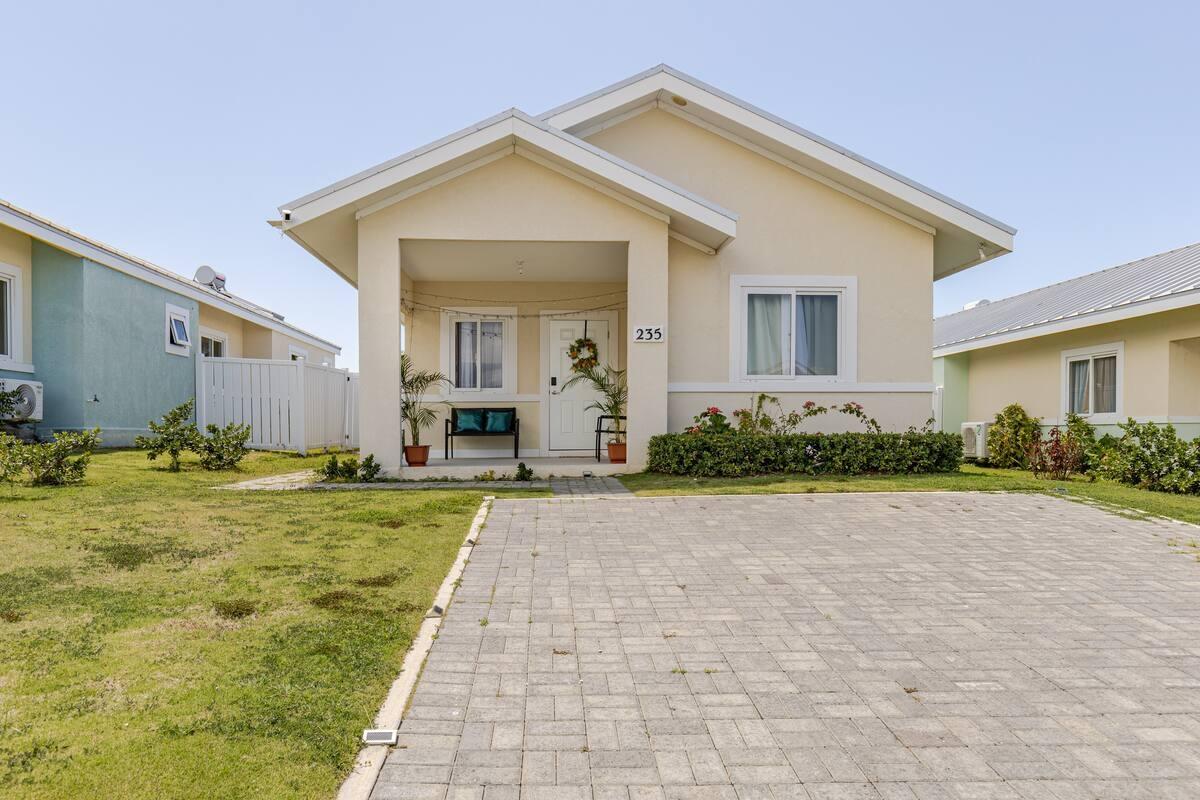Second image of 235 Oceanpointe in Lucea, Hanover, Jamaica - property is For Sale