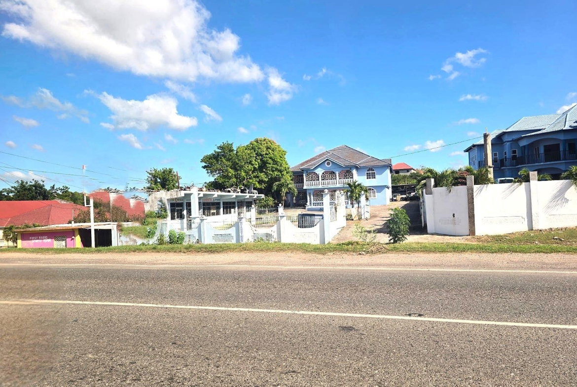 Sixth image of 20 Palmetto Pen, Palmers Cro in Palmers Cross, Clarendon, Jamaica - property is For Sale