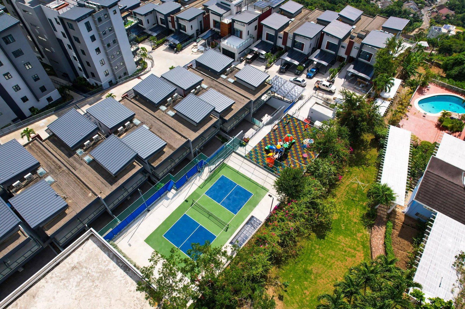 Sixteenth image of 50- Spyglass, Tavistock Terra in Kingston 6, St. Andrew, Jamaica - property is For Rent