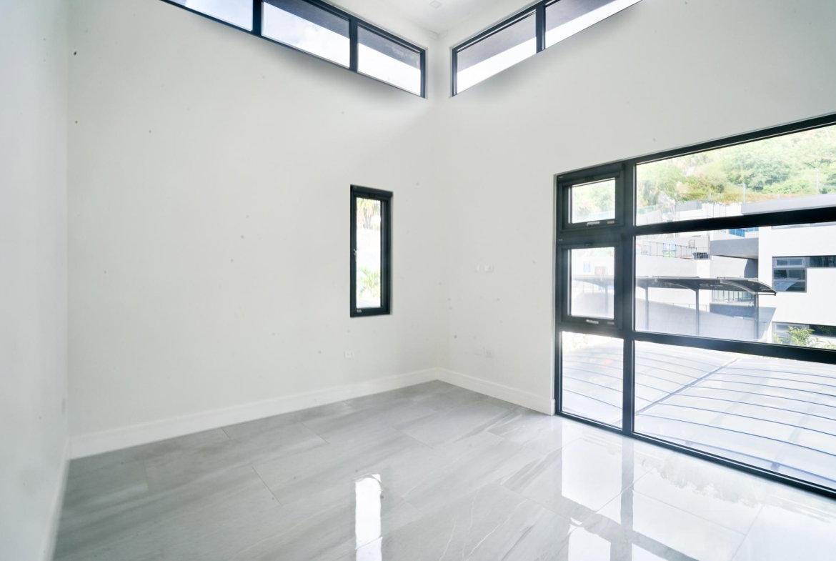 Eighth image of 50- Spyglass, Tavistock Terra in Kingston 6, St. Andrew, Jamaica - property is For Rent