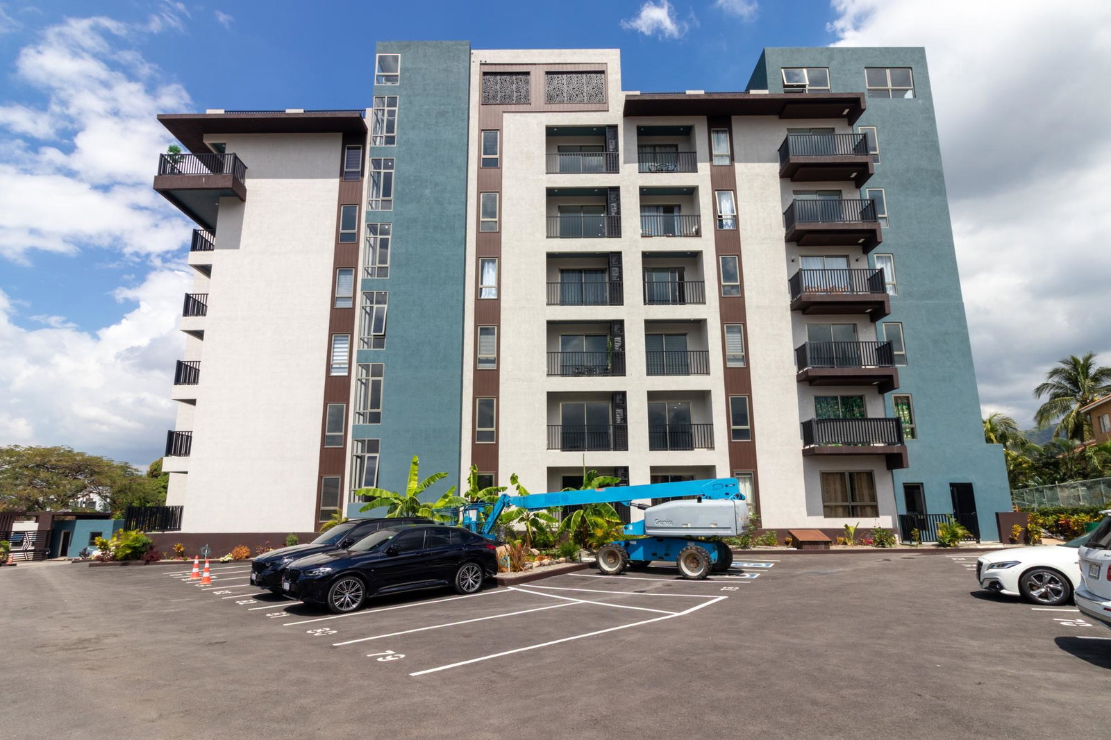 First image of 47-22 Wellington Drive in Kingston 6, St. Andrew, Jamaica - property is For Rent