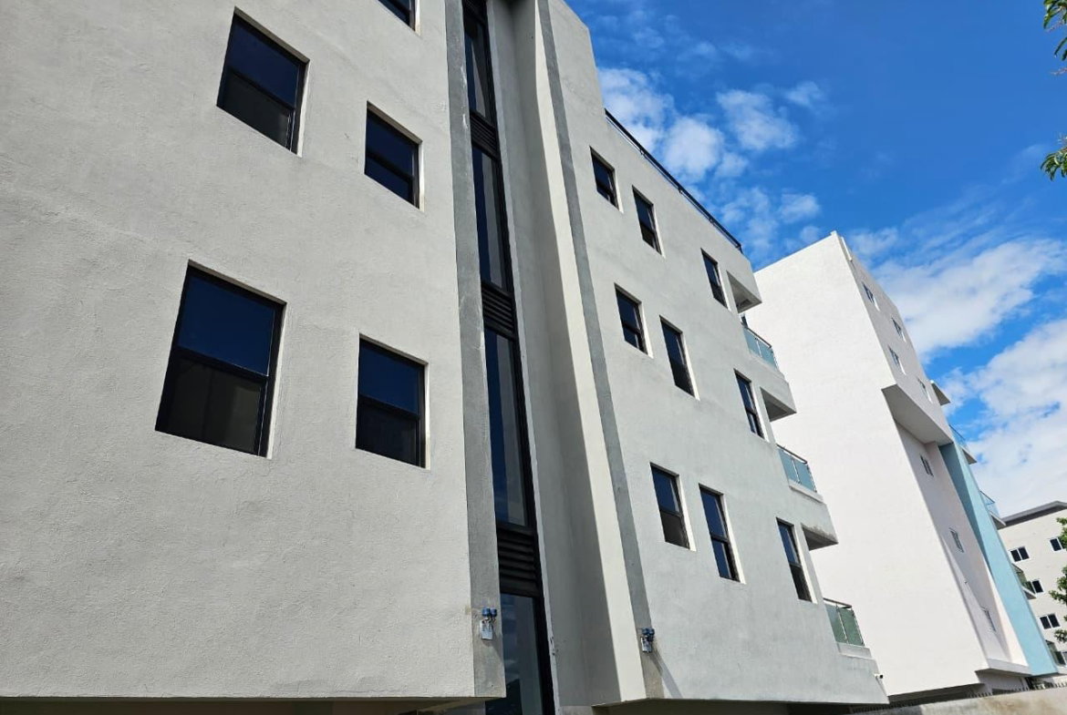 Seventeenth image of Apt. 401-24 Dulwich Drive in Kingston 8, St. Andrew, Jamaica - property is For Sale