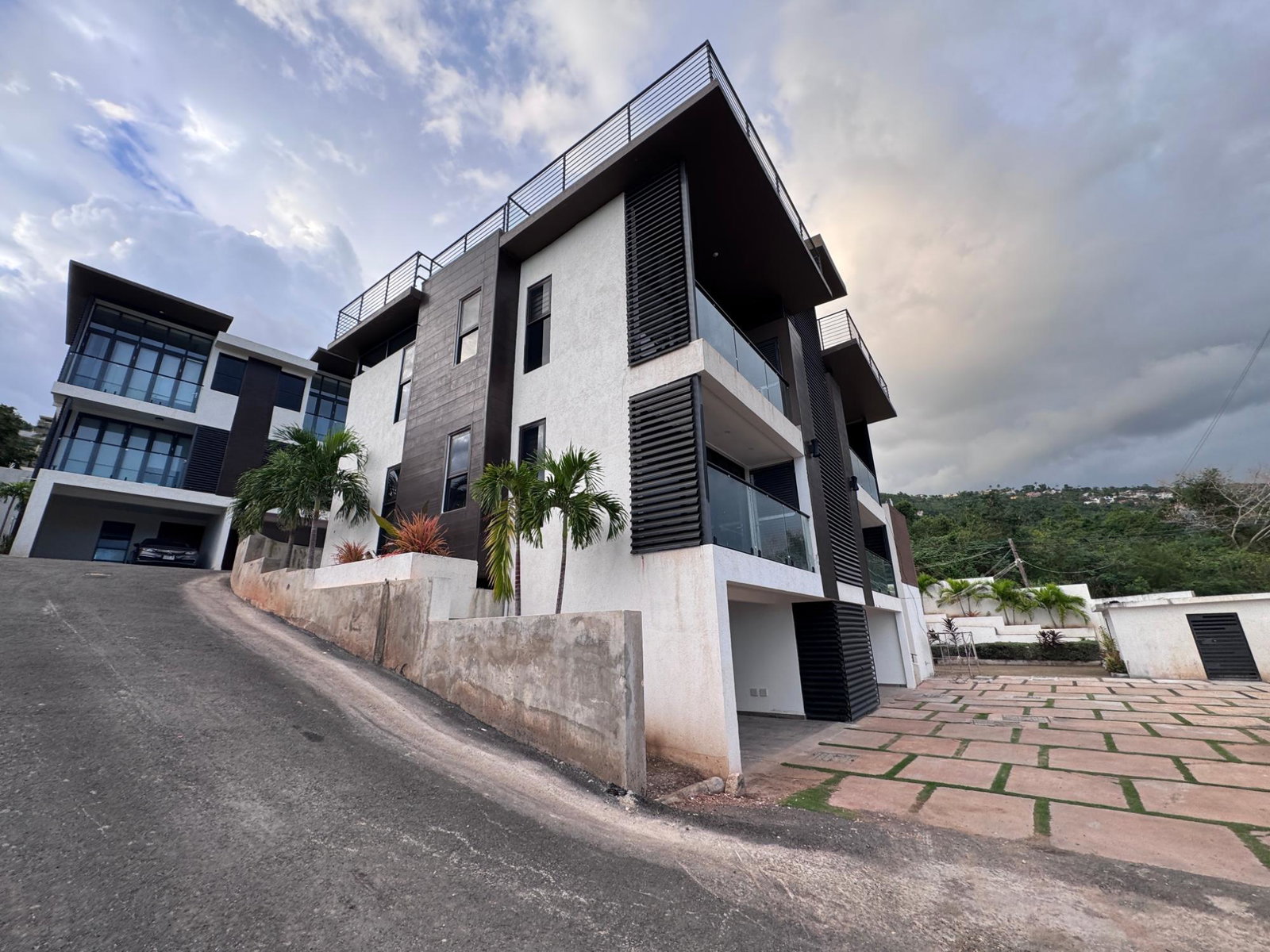 Modern-Townhouse-for-Sale-in-St.-Andrew-Jamaica-The-Terraces-of-Chancery Third image of 11-34a-34b Chancery Close in Kingston 19, St. Andrew, Jamaica - property is For Sale