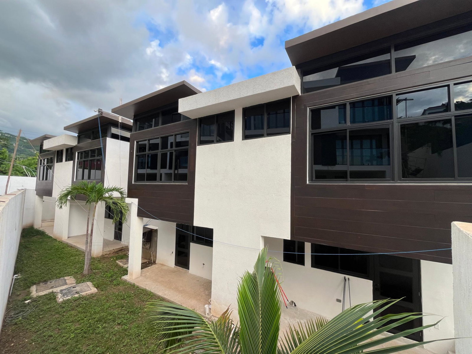 Modern-Townhouse-for-Sale-in-St.-Andrew-Jamaica-The-Terraces-of-Chancery Fourth image of 11-34a-34b Chancery Close in Kingston 19, St. Andrew, Jamaica - property is For Sale