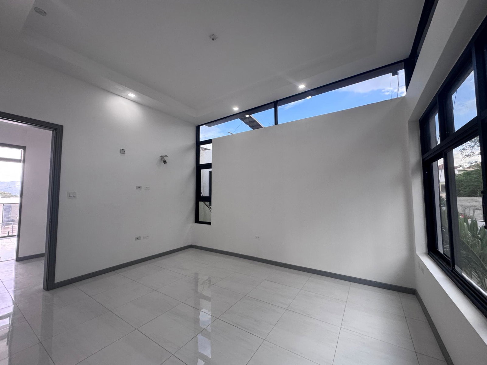 Modern-Townhouse-for-Sale-in-St.-Andrew-Jamaica-The-Terraces-of-Chancery Eighth image of 11-34a-34b Chancery Close in Kingston 19, St. Andrew, Jamaica - property is For Sale