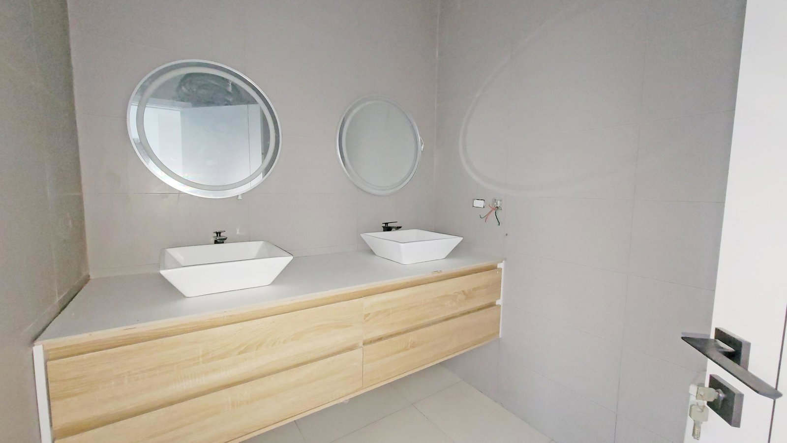 Thirteenth image of 3c-1 Valley Close in Kingston 9, St. Andrew, Jamaica - property is For Sale