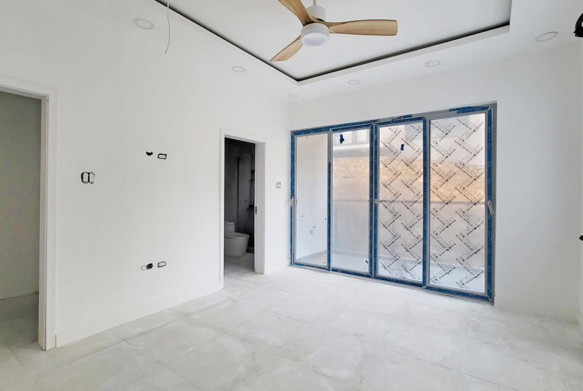 Seventeenth image of 3c-1 Valley Close in Kingston 9, St. Andrew, Jamaica - property is For Sale