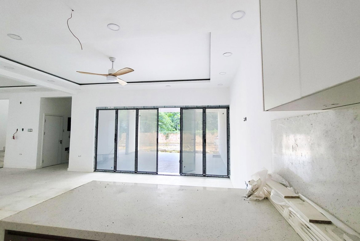 Eighth image of 3c-1 Valley Close in Kingston 9, St. Andrew, Jamaica - property is For Sale