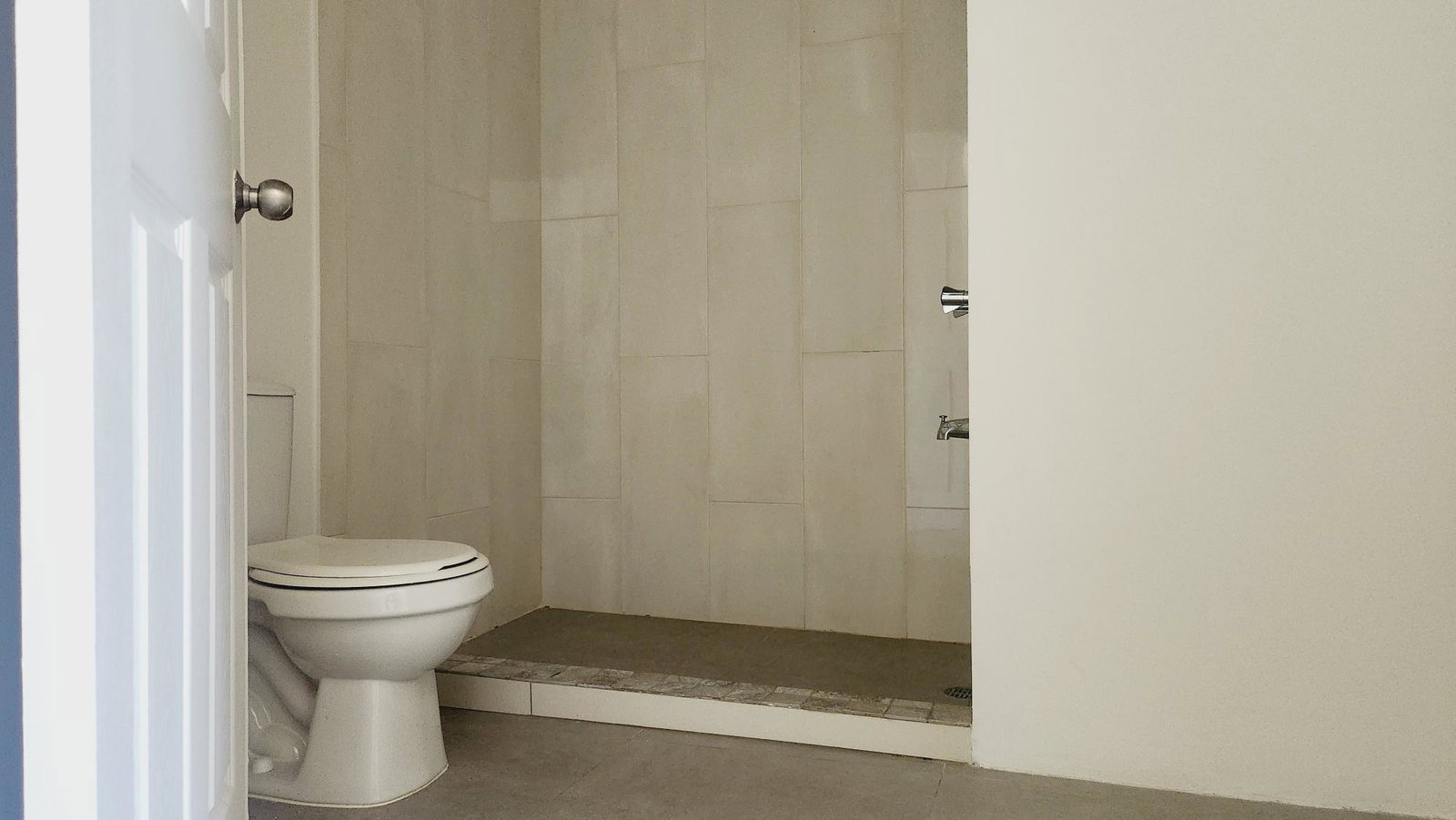 Modern-Upper-Floor-Apartment-for-Sale-in-Abia-Kingston-Jamaica Eighteenth image of B5-67 Shortwood Road, Kingston in Kingston 8, St. Andrew, Jamaica - property is For Sale