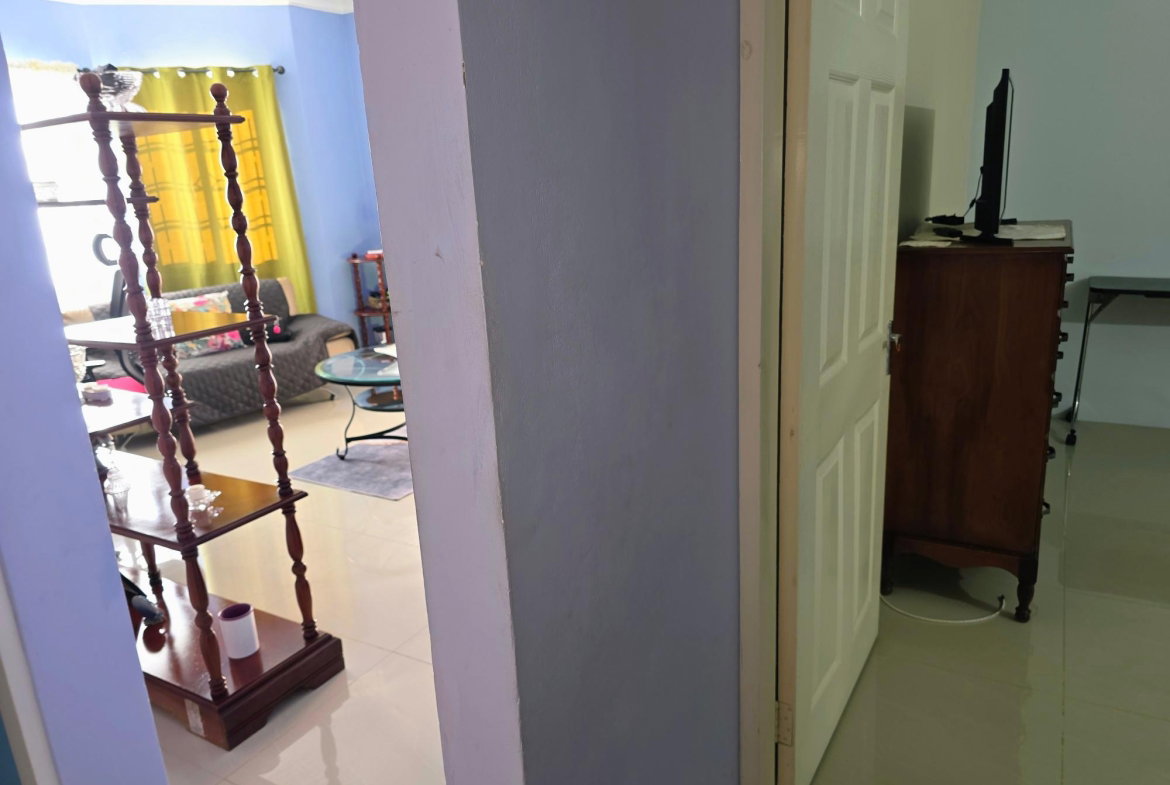 Fifteenth image of Palmetto Avenue, Mona, ki in Kingston 6, St. Andrew, Jamaica - property is For Sale