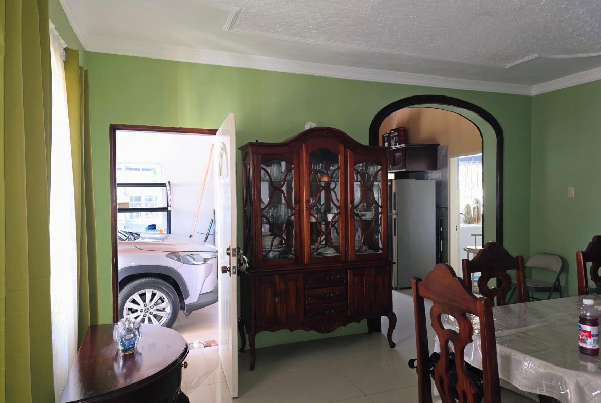 Eighth image of Palmetto Avenue, Mona, ki in Kingston 6, St. Andrew, Jamaica - property is For Sale