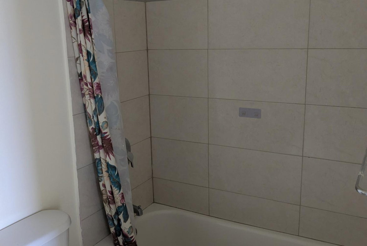 Eleventh image of th #16-se 1st st East Queens Park Greater in Greater Portmore, St. Catherine, Jamaica - property is For Sale