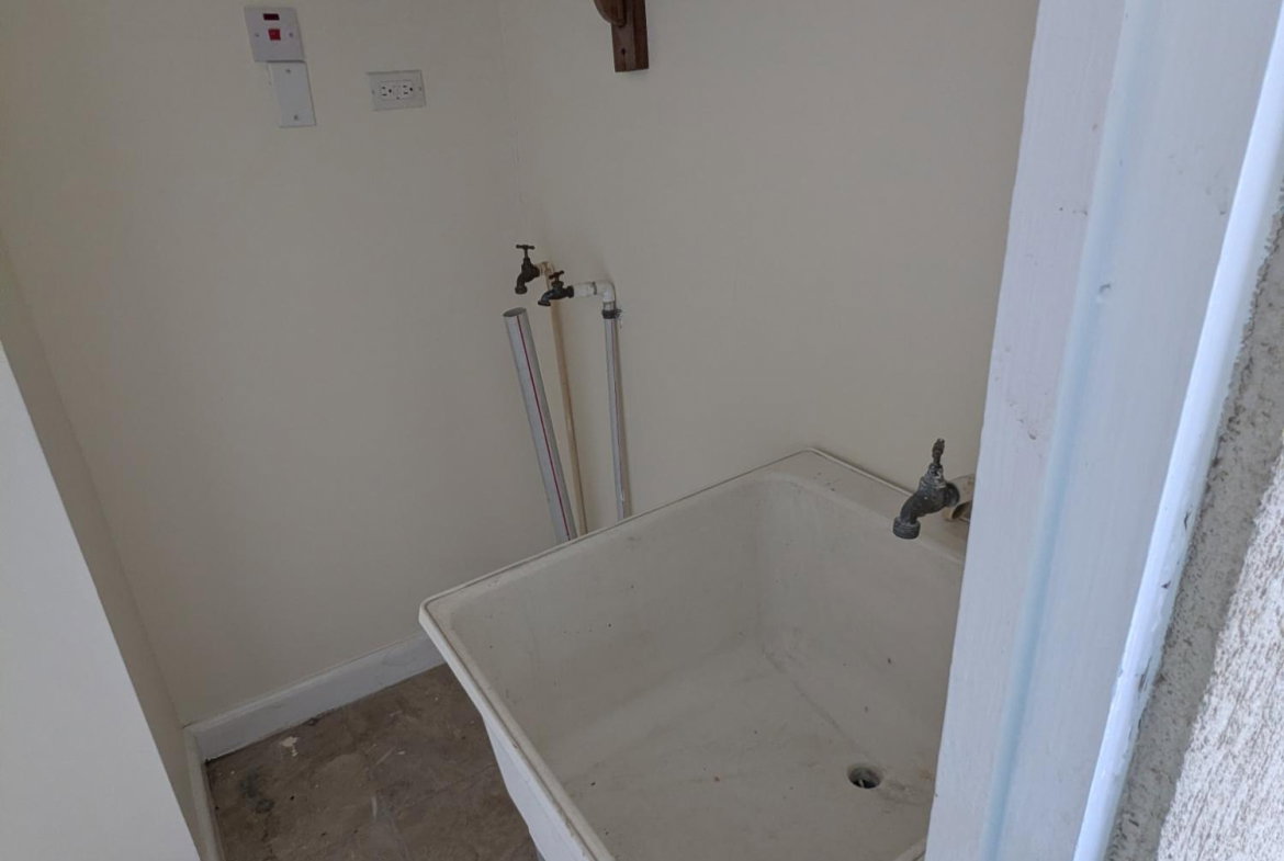 Fourteenth image of th #16-se 1st st East Queens Park Greater in Greater Portmore, St. Catherine, Jamaica - property is For Sale