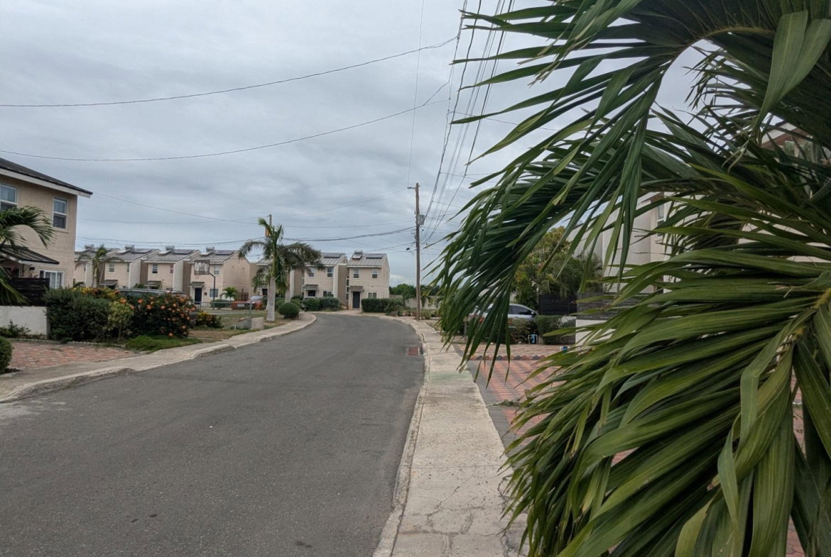 Third image of th #16-se 1st st East Queens Park Greater in Greater Portmore, St. Catherine, Jamaica - property is For Sale