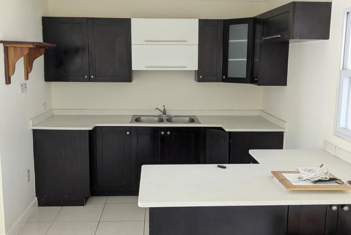 Fifth image of th #16-se 1st st East Queens Park Greater in Greater Portmore, St. Catherine, Jamaica - property is For Sale