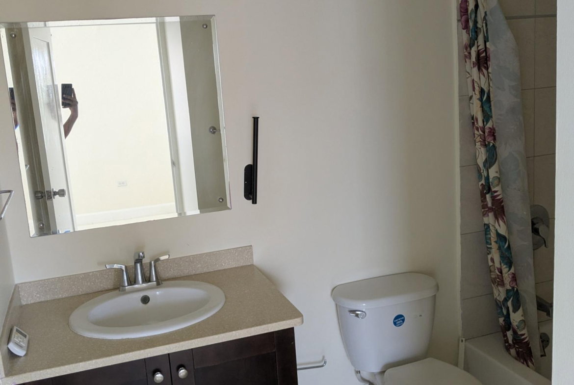 Tenth image of th #16-se 1st st East Queens Park Greater in Greater Portmore, St. Catherine, Jamaica - property is For Sale