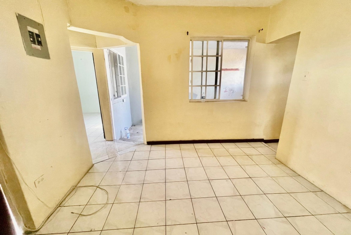 Thirteenth image of 246 South East, 37th Grea in Greater Portmore, St. Catherine, Jamaica - property is For Sale