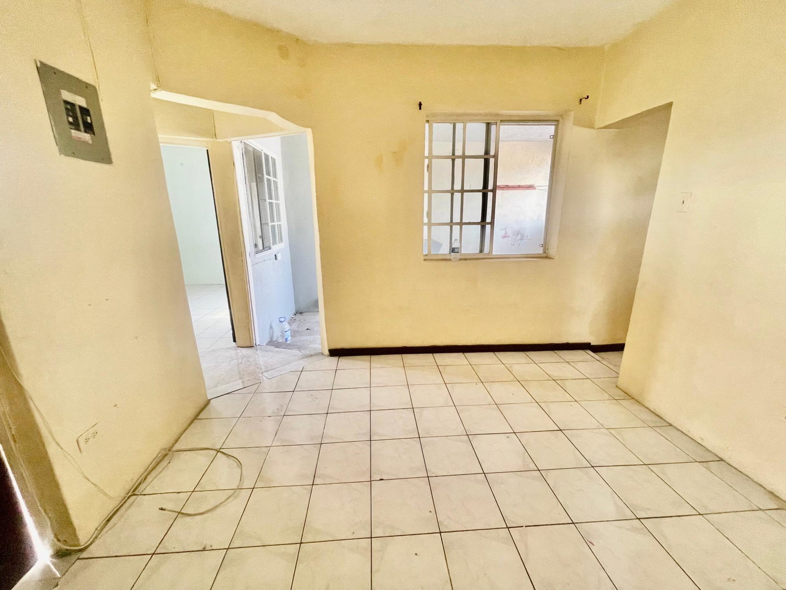 Multi-Family-Corner-House-for-Sale-in-Portmore-St.-Catherine-246-South-East-37th-Grea Thirteenth image of 246 South East, 37th Grea in Greater Portmore, St. Catherine, Jamaica - property is For Sale