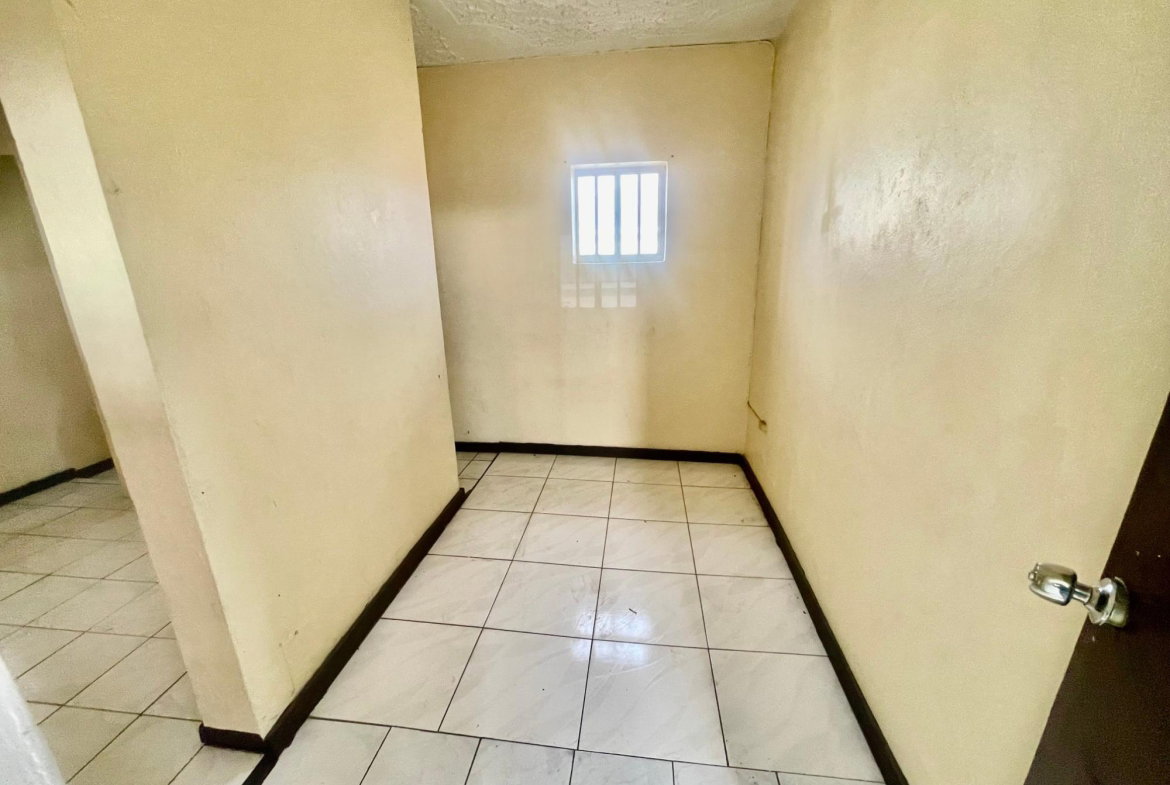 Fourteenth image of 246 South East, 37th Grea in Greater Portmore, St. Catherine, Jamaica - property is For Sale