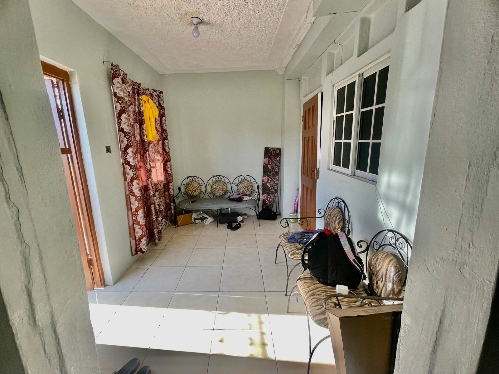 Multi-Family-Corner-House-for-Sale-in-Portmore-St.-Catherine-246-South-East-37th-Grea Fifth image of 246 South East, 37th Grea in Greater Portmore, St. Catherine, Jamaica - property is For Sale
