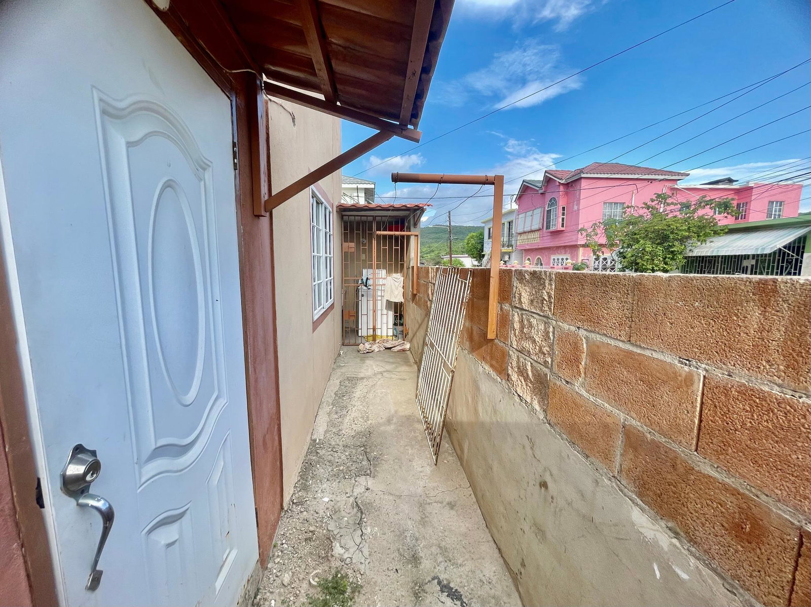 Multi-Family-Corner-House-for-Sale-in-Portmore-St.-Catherine-246-South-East-37th-Grea Tenth image of 246 South East, 37th Grea in Greater Portmore, St. Catherine, Jamaica - property is For Sale