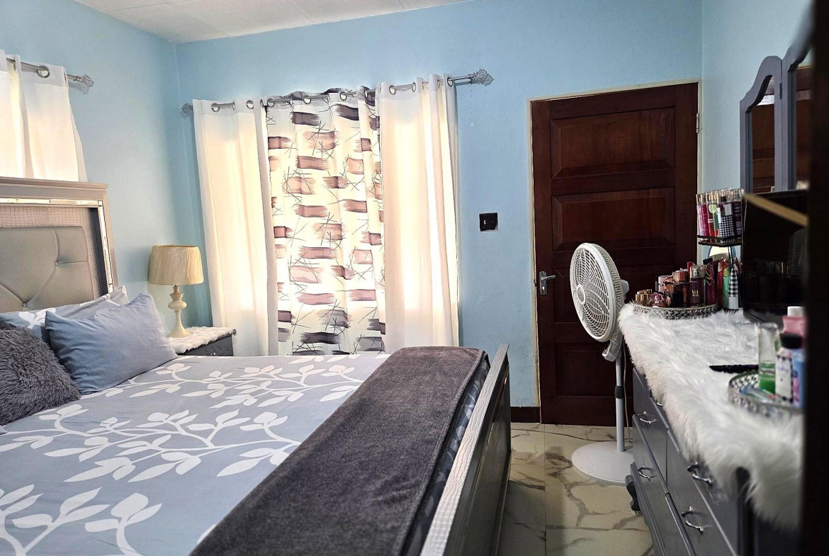 Fourteenth image of 10 Charlton Close in Kingston 8, St. Andrew, Jamaica - property is For Sale