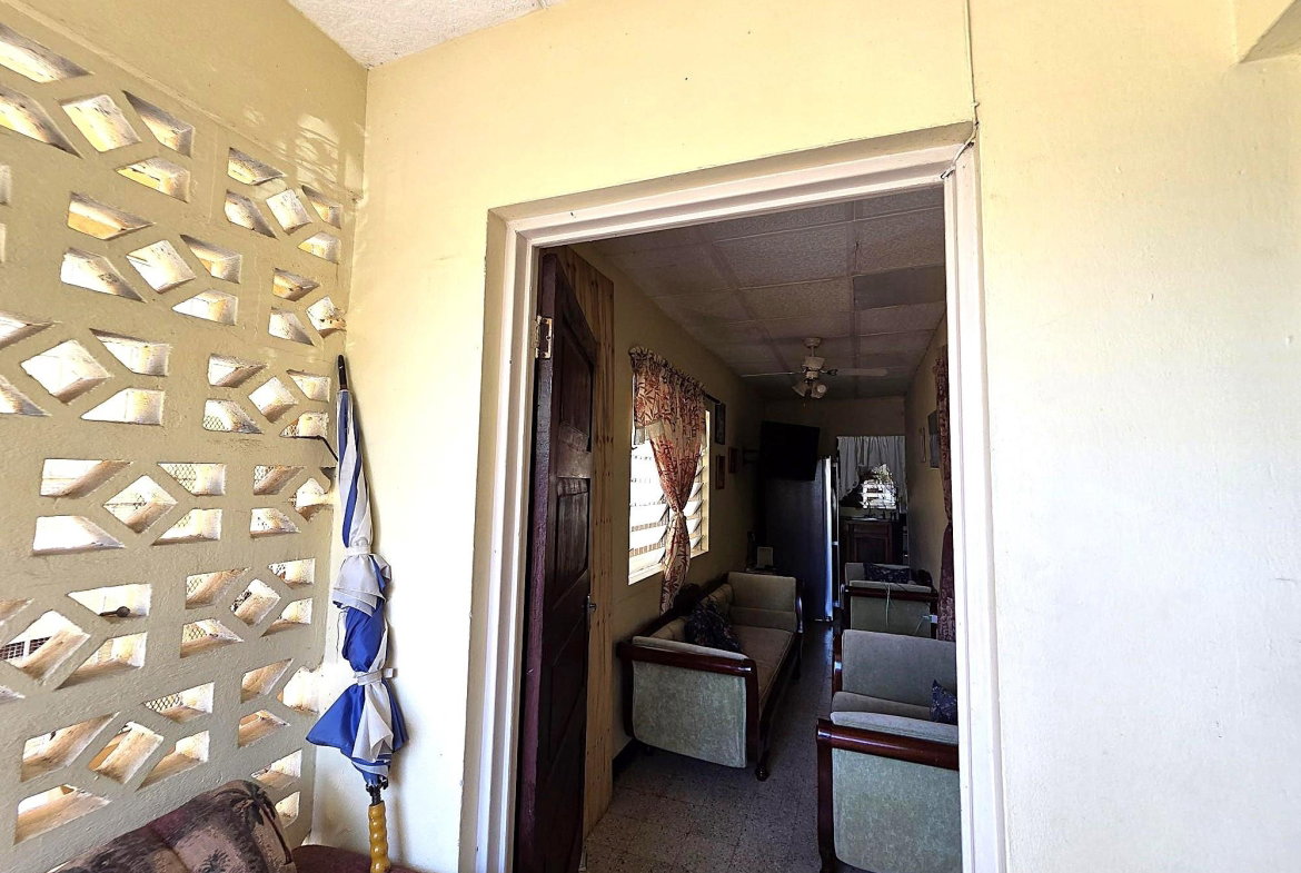 Twenty-First image of 10 Charlton Close in Kingston 8, St. Andrew, Jamaica - property is For Sale