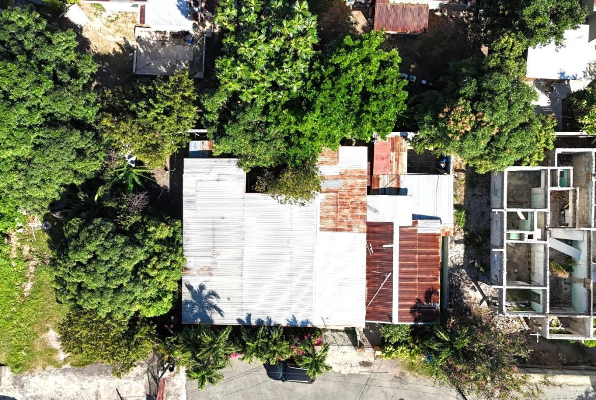 Twenty-Ninth image of 10 Charlton Close in Kingston 8, St. Andrew, Jamaica - property is For Sale