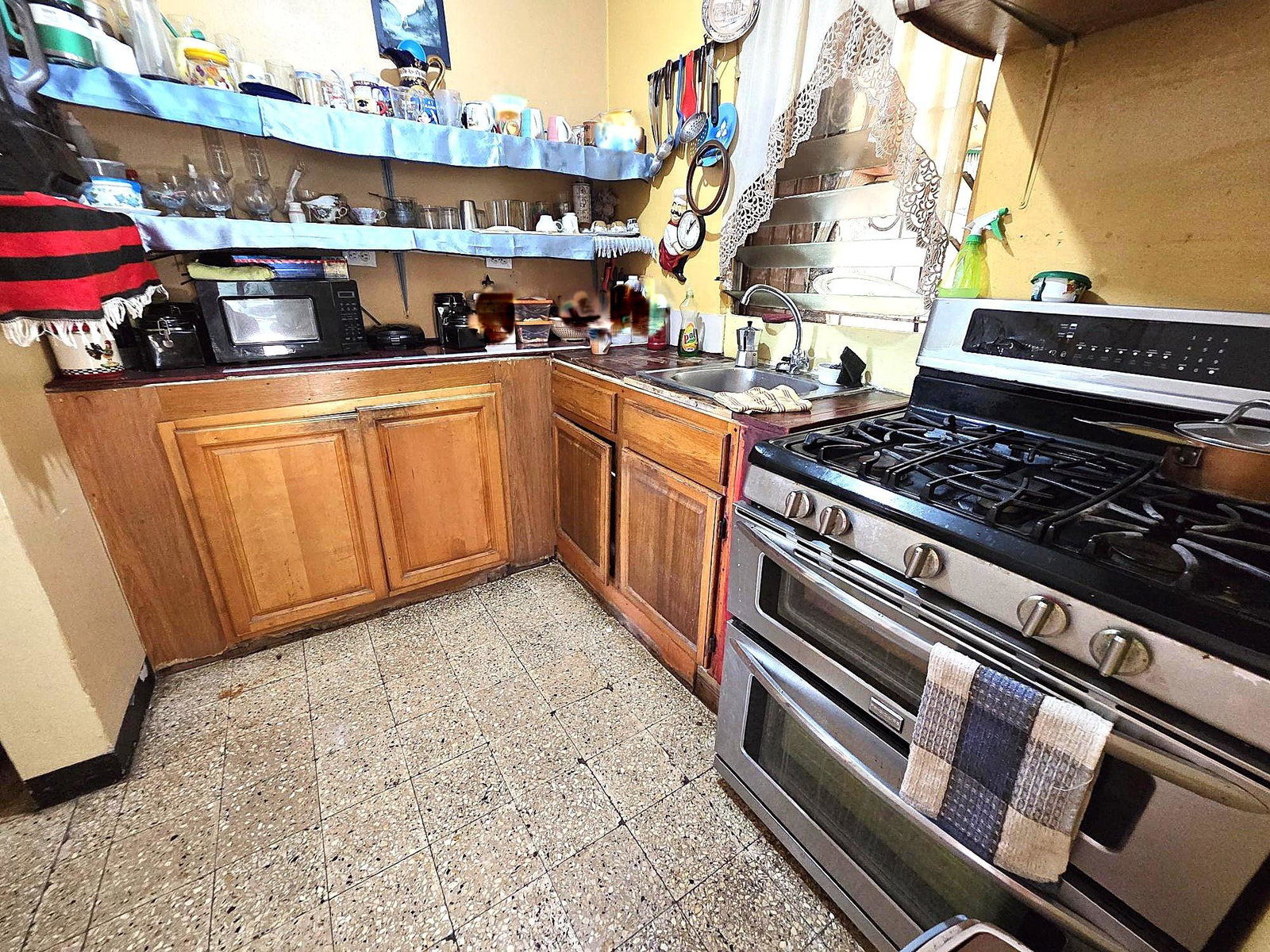 Multi-Family-Home-for-Sale-in-St.-Andrew-Jamaica-–-10-Charlton-Close Seventh image of 10 Charlton Close in Kingston 8, St. Andrew, Jamaica - property is For Sale