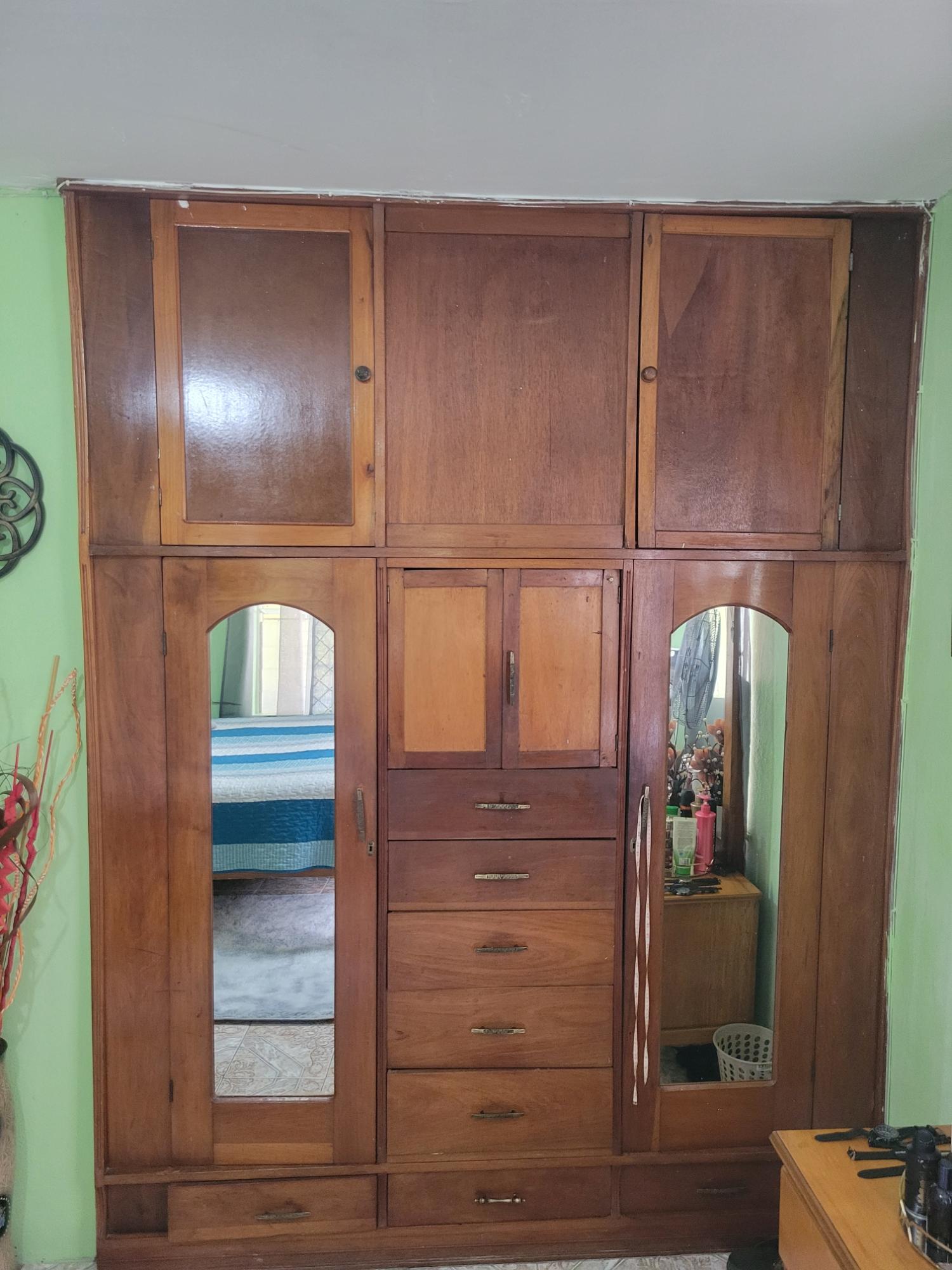 Eleventh image of 7 Dennis Avenue, Kgn 19 in Kingston 19, St. Andrew, Jamaica - property is For Sale